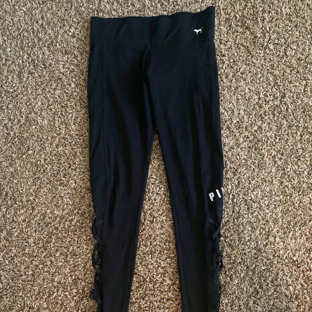 Black Victoria Secret (Pink) Yoga pants